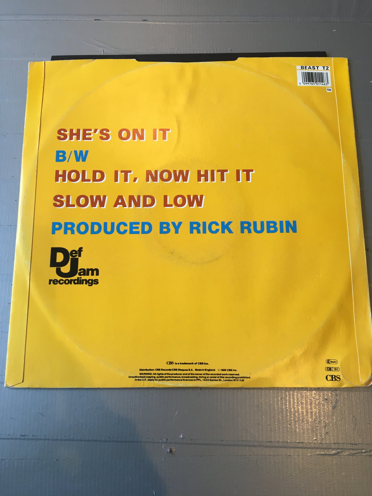 BEASTIE BOYS 1985 SHE’S ON IT