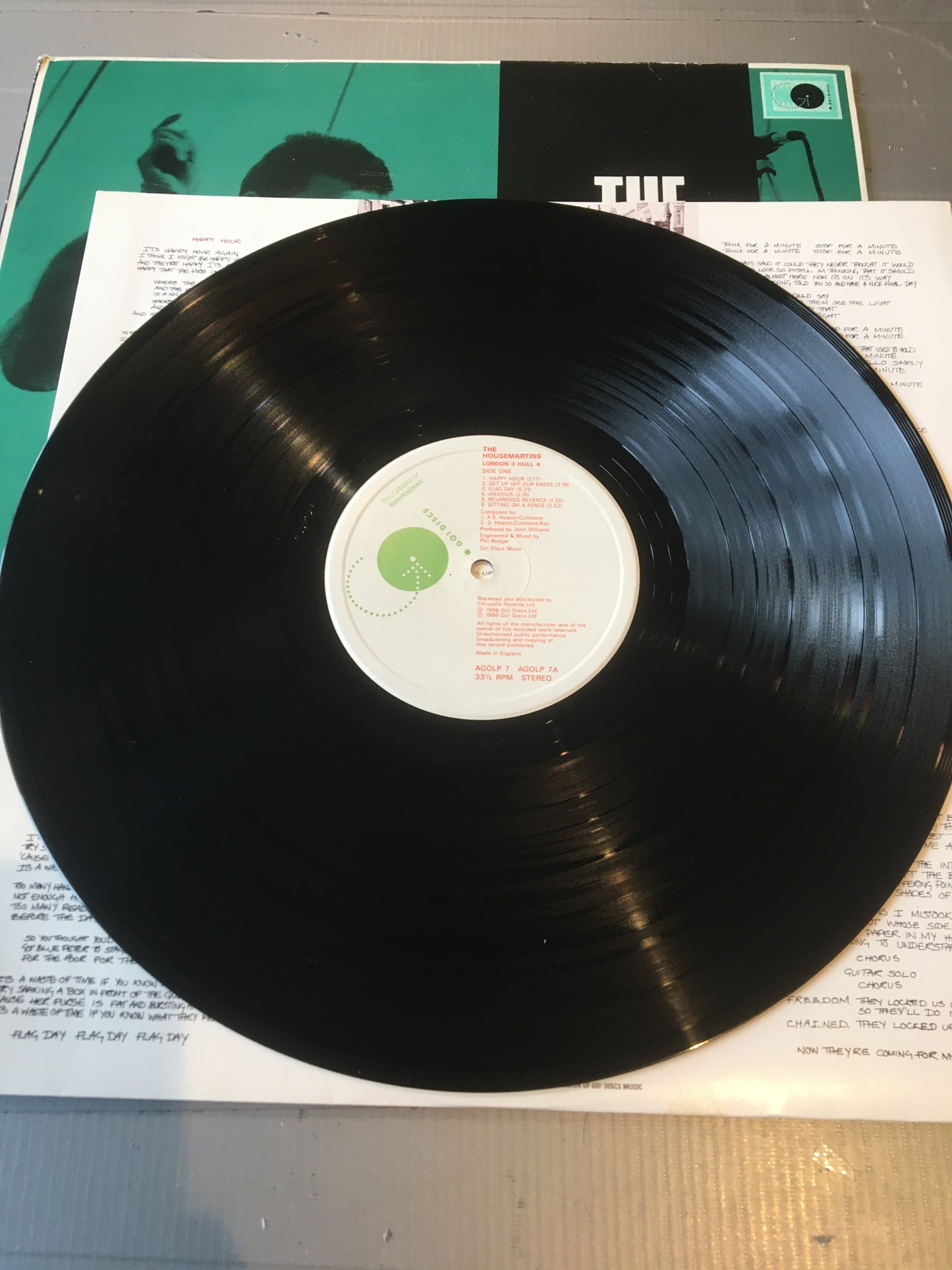 The HOUSEMARTINS LP LONDON 0 HULL 4