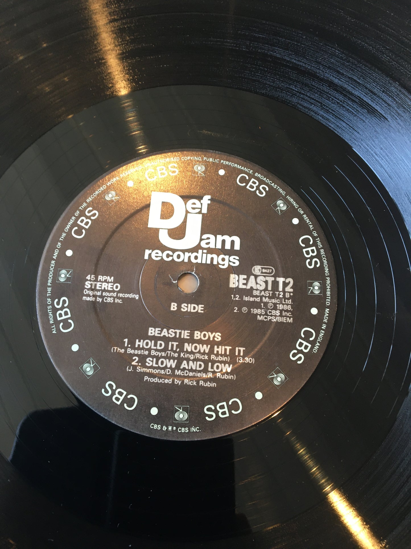 BEASTIE BOYS 1985 SHE’S ON IT