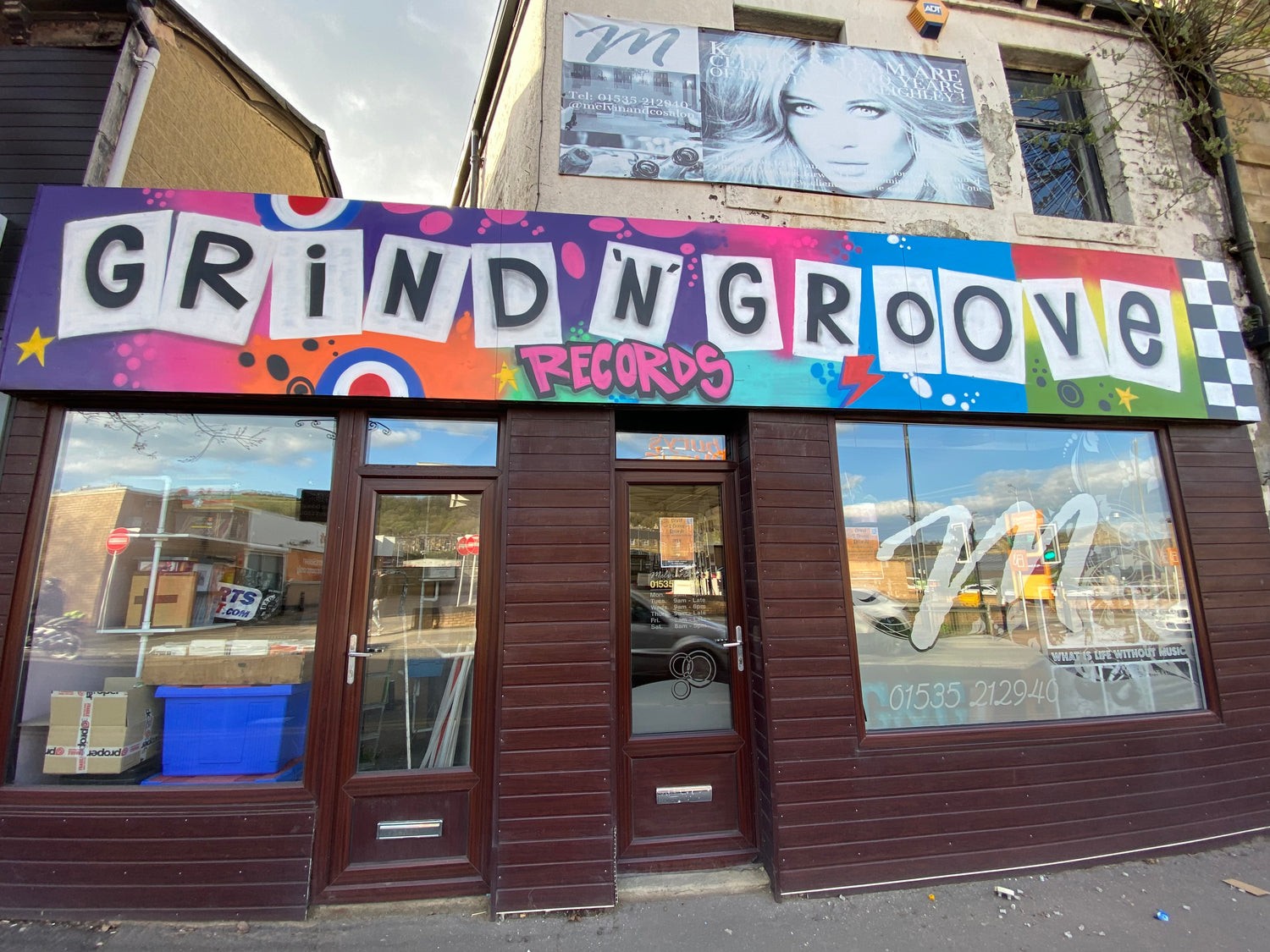 GRIND AND GROOVE RECORDS SHOP FRONT