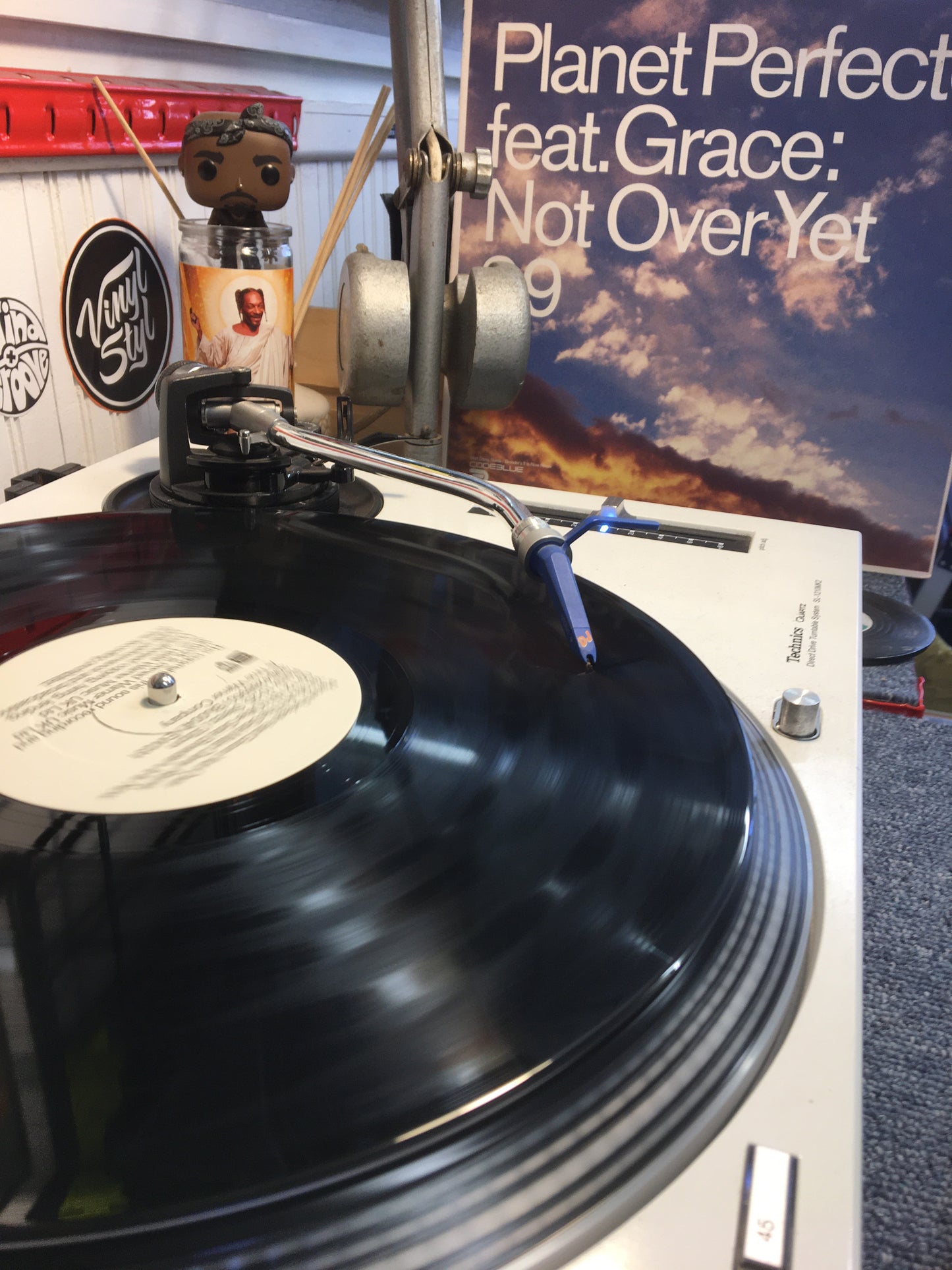 PLANET PERFECTO feat. Grace 12” ; NOT OVER YET 99
