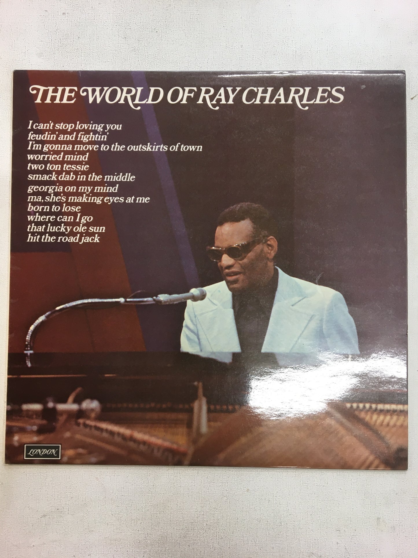 RAY CHARLES LP ; THE WORLD OF RAY CHARLES