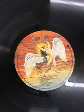 Load image into Gallery viewer, LED ZEPPELIN 2LP ; THE SONG REMAINS THE SAME